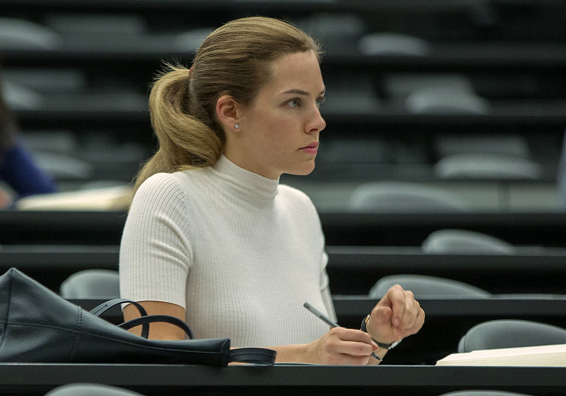 Riley Keough, The Girlfriend Experience It got me thinking a lot about pic photo